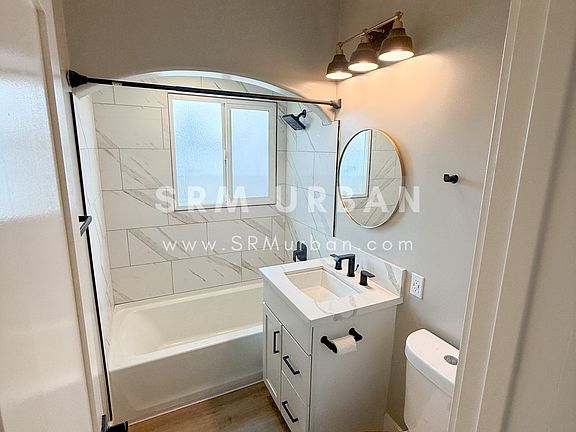 4th image of 4290 Campus Ave #1/2