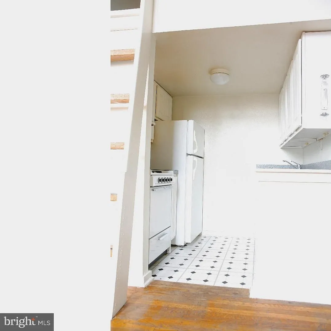 1 bed, 335 sqft, $1,520 — Photo 3