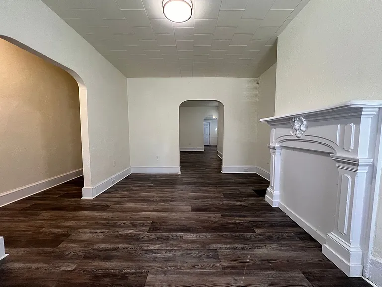 119 Bausman St — Photo 5