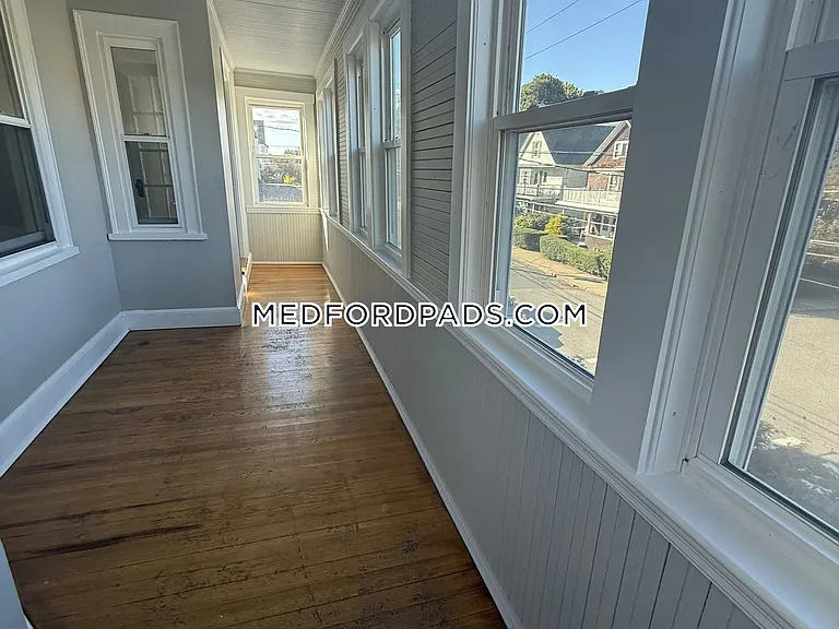 132 George St #2 — Photo 10