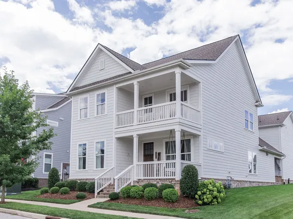 3453 Milford Dr, Thompsons Station, TN 37179
