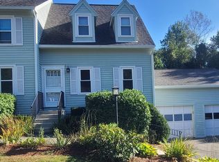 11 Greenough Rd UNIT 1, Plaistow, NH 03865