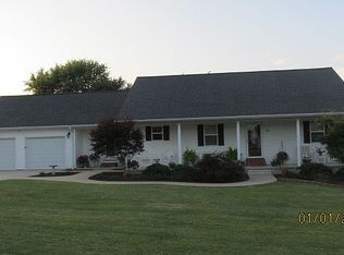 500 Northwest St, Bloomfield, MO 63825