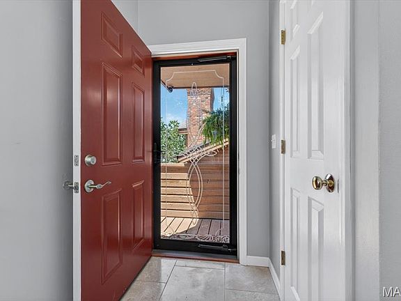 5th image of 222 Hemingway Ln #G
