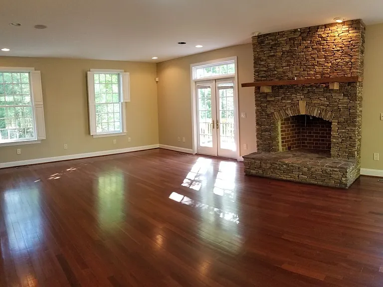 206 Rolfe Rd — Photo 2