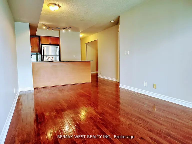 1 Elm Dr W #1301 — Photo 1