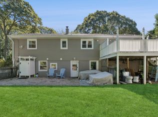 1 Dogwood St, Sag Harbor, NY 11963