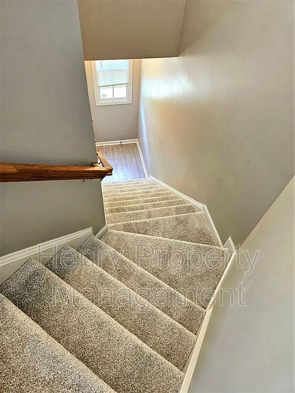 2 bed, 2.0 bath, 1150 sqft, $1,595 — Photo 3