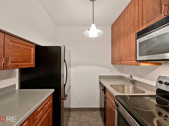 3rd image of 242 Madison Ave #11K