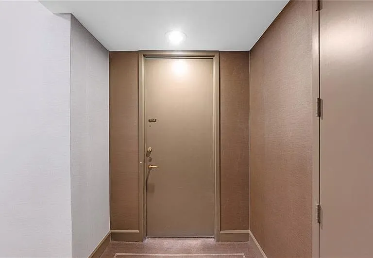 2575 Peachtree Rd NE #22A — Photo 3
