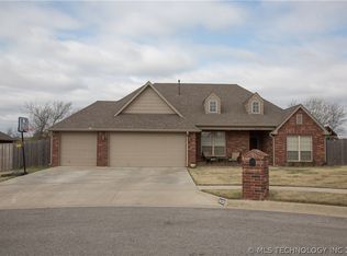 8430 N 76th East Ave, Owasso, OK 74055