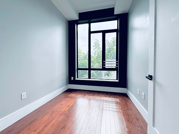3rd image of 1190 Bedford Ave APT 2B