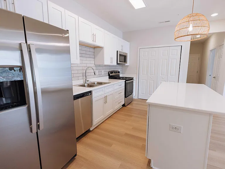 British Woods Apartments — Photo 7