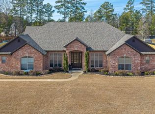 200 Kayla Ln, Longview, TX 75602