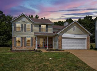 5 Autumn Peak Ct, Fenton, MO