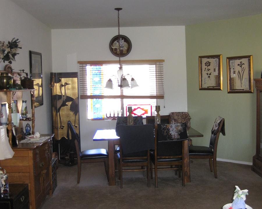 Living Room & Dining Area