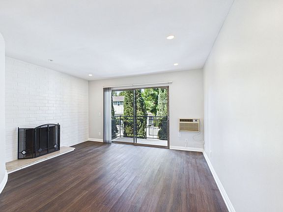 4th image of 427-433 W Duarte Rd #433-H