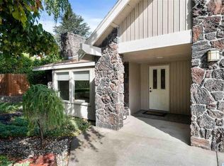 220 Orchard Way, Richland, WA