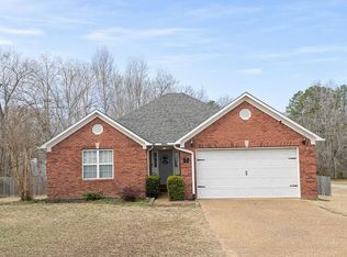 833 Kindra Dr, Henderson, TN 38340