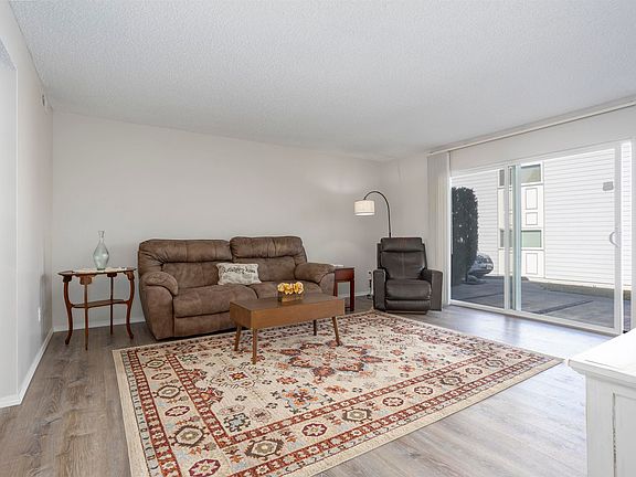 5th image of 2401 W Canal Dr APT 4A
