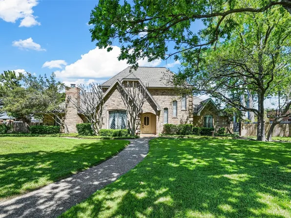 412 Mayfair Ct, Hurst, TX 76054