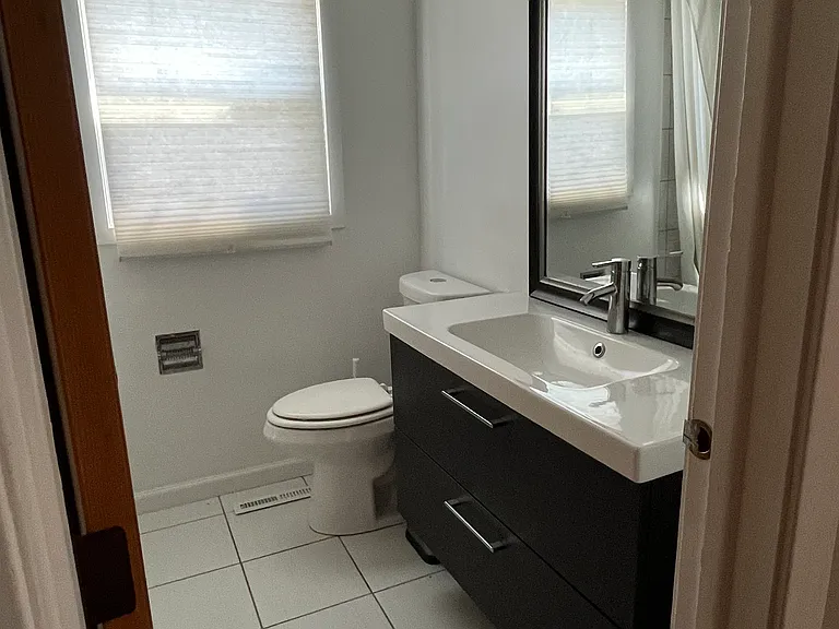 12505 A St — Photo 5