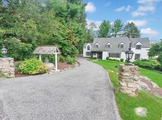 33 Elizabeth St, Chappaqua, NY 10514