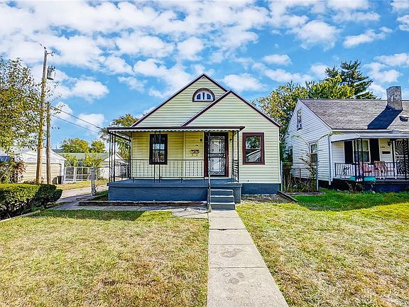 2nd image of 444 Leland Ave