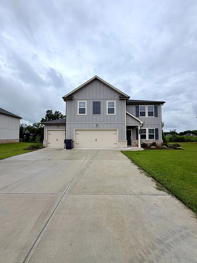 216 Old Hollow Way — Photo 1