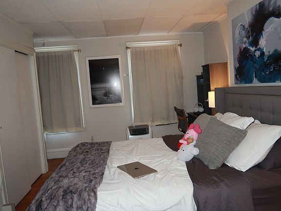 5th image of 36 Fairfield St Ste 8