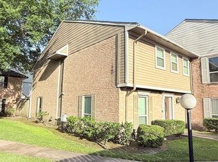 9398 Beechnut St, Houston, TX 77036