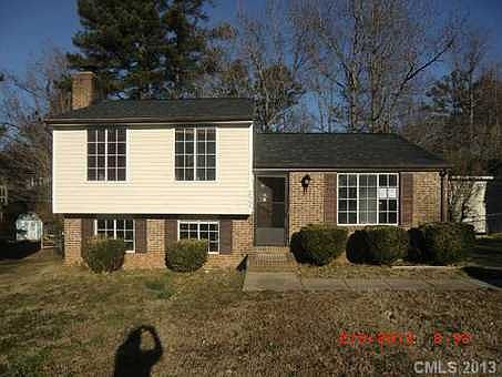1st image of 3501 Winchelsea Dr