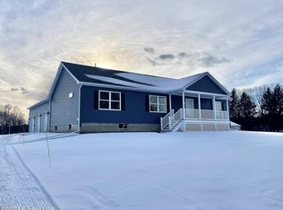 489 Orchard St, Delmar, NY 12054