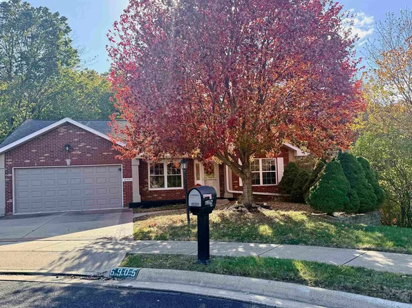 6905 N Flagstone Ct, Peoria, IL 61615