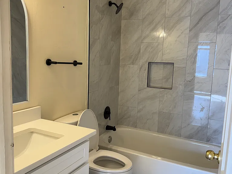 1011 Cleveland Ct #259 — Photo 6