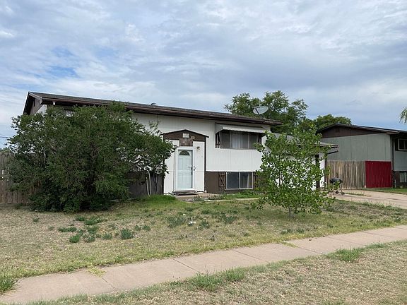 3rd image of 916 S Cain Ave