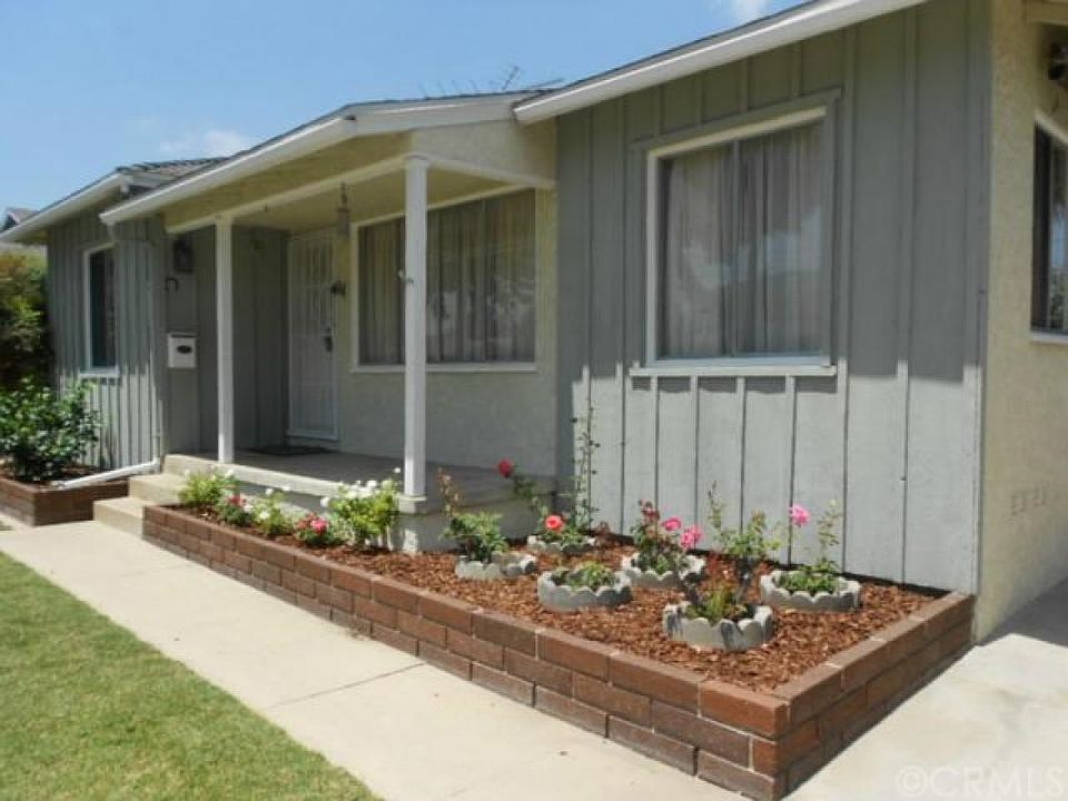 1st image of 6127 McKnight Dr