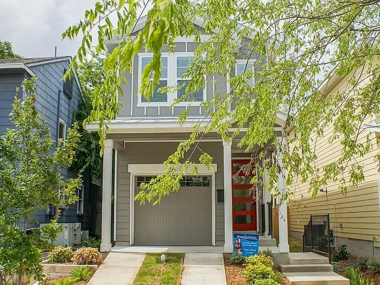 232 Claremont Ave — Photo 2