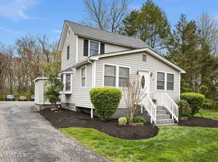 403 Main St, Manalapan, NJ
