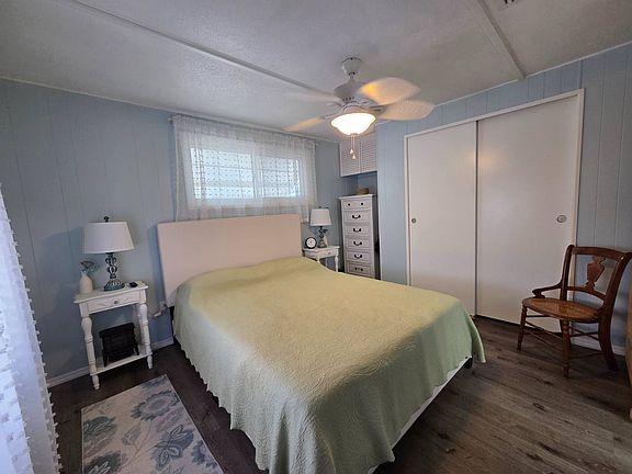 3rd image of 7438 Gimbal Ln