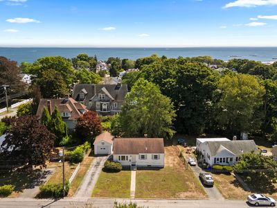 87 Bayshore Drive, New London, CT, 06320
