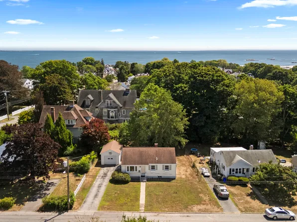 87 Bayshore Drive, New London, CT 06320