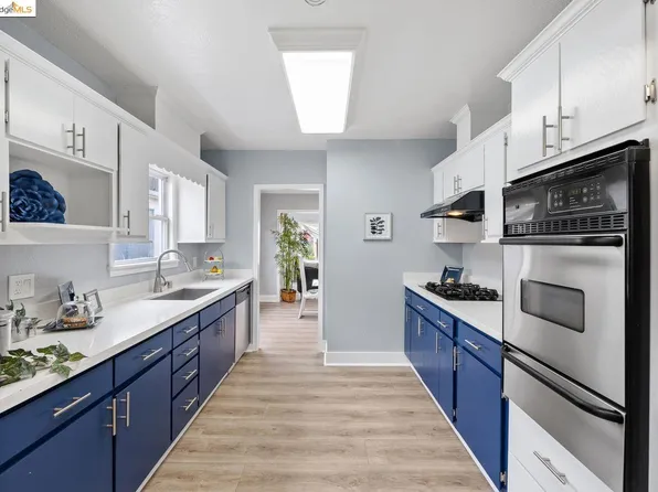 2657 67th Ave, Oakland, CA 94605