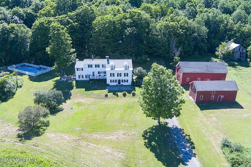 2nd image of 70 Smalley Road