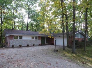 2534 Roseland Dr, Ann Arbor, MI 48103