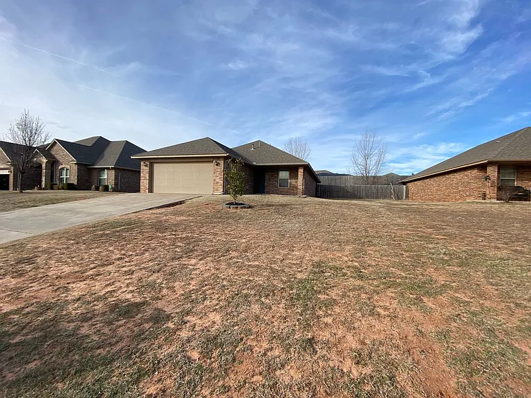 2225 Mill Creek Way — Photo 3
