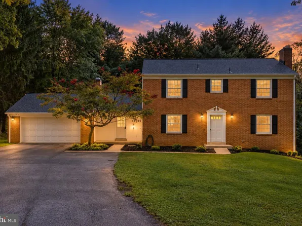 28405 Honeysuckle Dr, Damascus, MD 20872