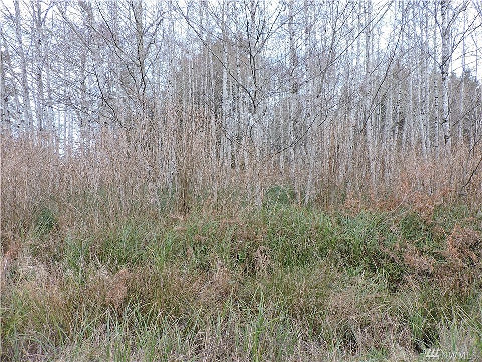 1st image of 200 E Rain St NE