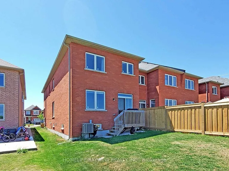 11 Collin Ct — Photo 14