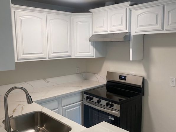 3660 Santa Fe Ave #4